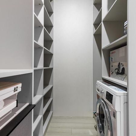 Luxury Waterfront 3-Bedrooms Apartment 敖德萨 外观 照片