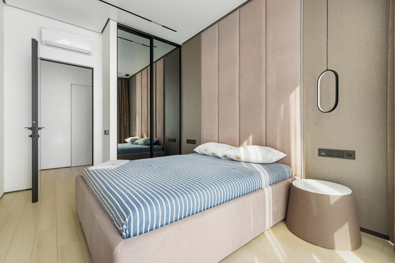 Luxury Waterfront 3-Bedrooms Apartment 敖德萨 外观 照片
