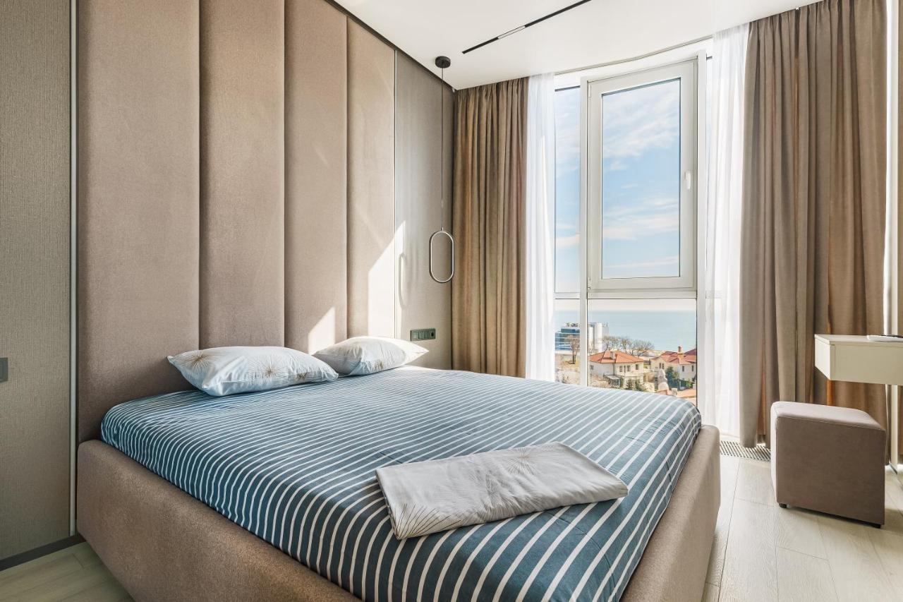 Luxury Waterfront 3-Bedrooms Apartment 敖德萨 外观 照片