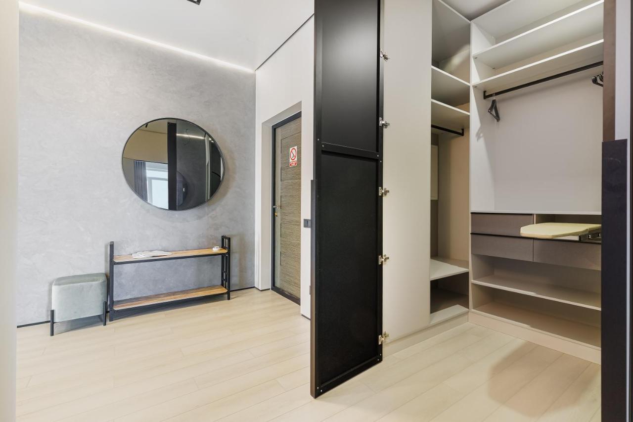 Luxury Waterfront 3-Bedrooms Apartment 敖德萨 外观 照片